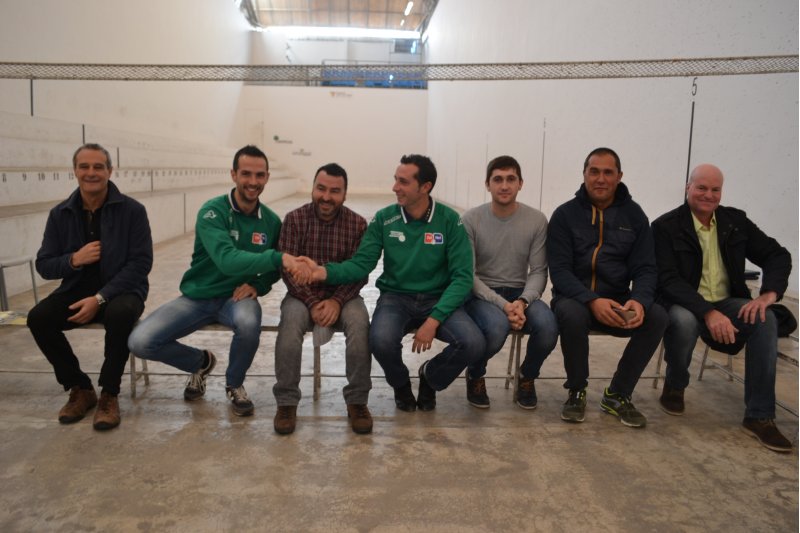 La final del Trofeu Vila de Benissa de Pilota Valenciana enfronta dos tercets de futur La final del Trofeu Vila de Benissa de Pilota Valenciana enfronta dos tercets de futur