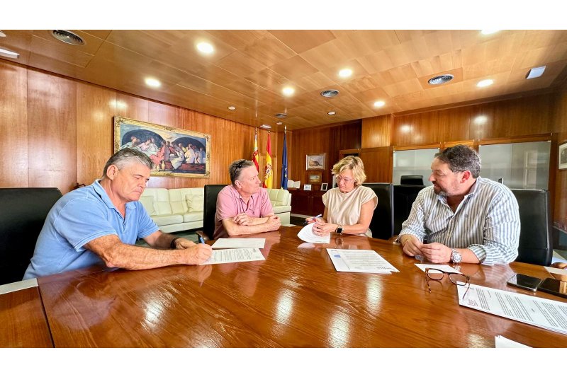 Amjasa ayuda a la pesca de Xàbia con una reducción “significativa” de los costes del agua Amjasa ayuda a la pesca de Xàbia con una reducción “significativa” de los costes del agua