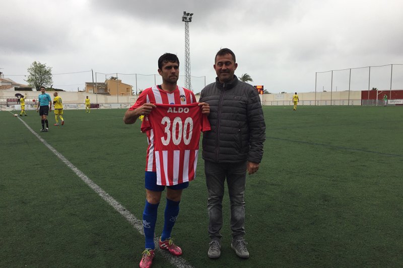Preferent: Jávea i Dénia es reparteixen els punts en el derbi en una jornada on el Pego guanya Preferent: Jávea i Dénia es reparteixen els punts en el derbi en una jornada on el Pego guanya