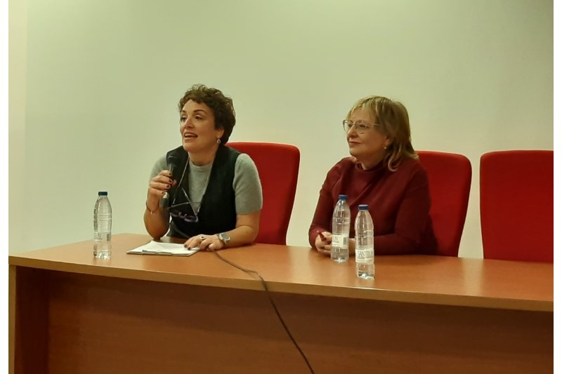 L’escriptora Gemma Pasqual presenta “Torturades” a la Casa de Cultura d’Ondara L’escriptora Gemma Pasqual presenta “Torturades” a la Casa de Cultura d’Ondara