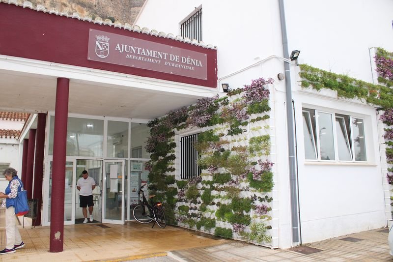 El plan de refuerzo de personal en el Departamento de Urbanismo de Dénia se prorrogará durante el año que viene  El plan de refuerzo de personal en el Departamento de Urbanismo de Dénia se prorrogará durante el año que viene