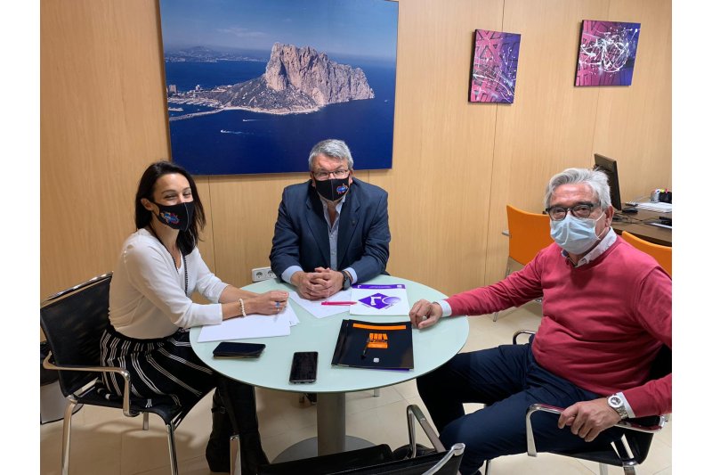 Calp instalará medidores de aire en los centros educativos Calp instalará medidores de aire en los centros educativos