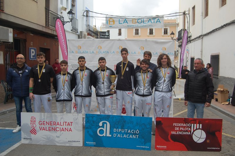 L’equip de Murla es proclama campió juvenil del Circuit “a llargues”-La Bolata a Orba L’equip de Murla es proclama campió juvenil del Circuit “a llargues”-La Bolata a Orba