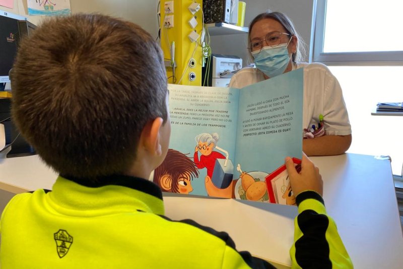 Ribera edita un cuento infantil para enseñar a los niños a identificar alimentos con alto contenido en azúcar Ribera edita un cuento infantil para enseñar a los niños a identificar alimentos con alto contenido en azúcar