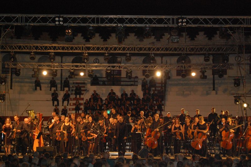 El Sonafilm 2023 recala en Ondara con el documental “The Sound” y el concierto de la Universal Symphony Orquestra El Sonafilm 2023 recala en Ondara con el documental “The Sound” y el concierto de la Universal Symphony Orquestra