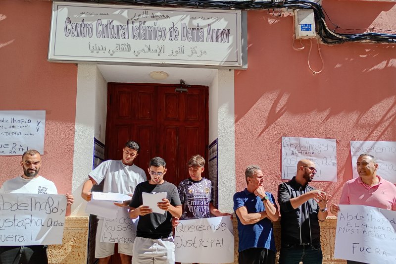 La comunidad musulmana denuncia irregularidades en la gestión de la mezquita de Annor La comunidad musulmana denuncia irregularidades en la gestión de la mezquita de Annor