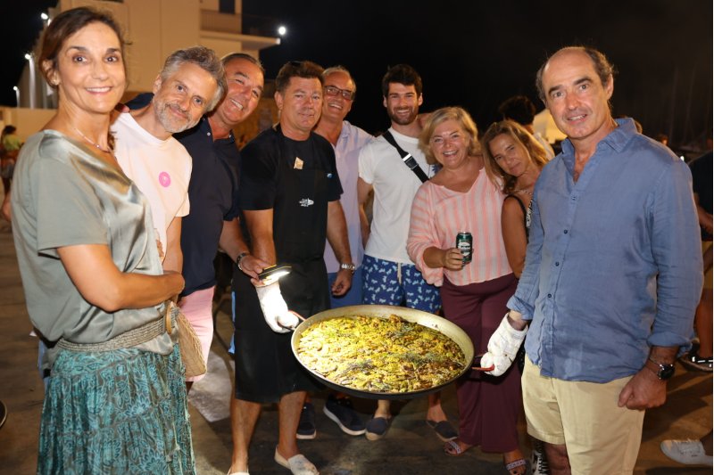 La paella de Alejandro Peiró gana el concurso de la Semana de la Vela de Xàbia La paella de Alejandro Peiró gana el concurso de la Semana de la Vela de Xàbia