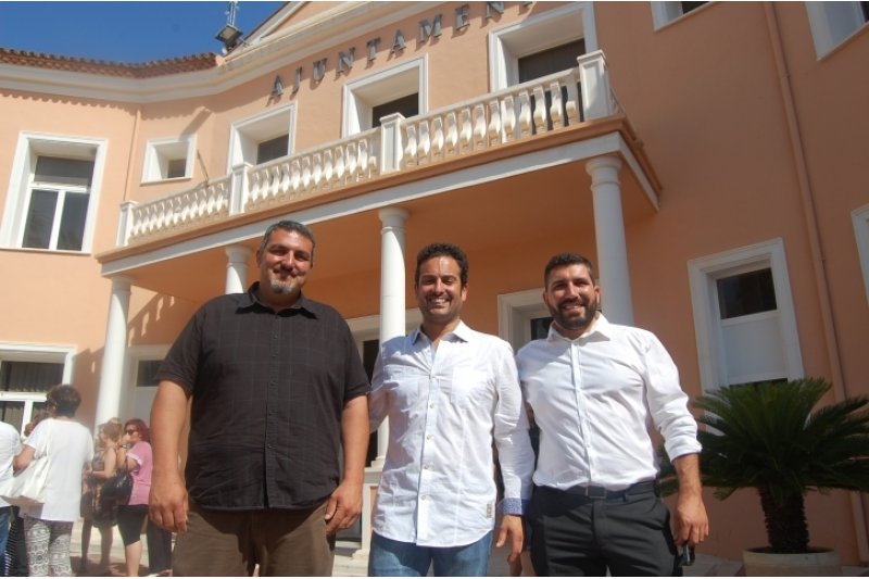 El ejecutivo de El Verger calcula la deuda del anterior gobierno del PP en 4,9 millones de euros   El ejecutivo de El Verger calcula la deuda del anterior gobierno del PP en 4,9 millones de euros