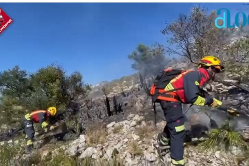 Controlado un incendio en el Montgó Controlado un incendio en el Montgó