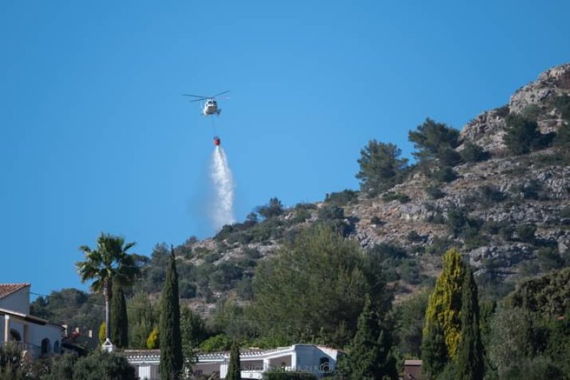 Controlado un incendio en el Montgó Controlado un incendio en el Montgó