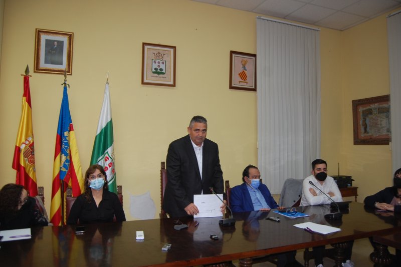 Juan Chover toma el relevo al frente del gobierno del PSPV en El Verger Juan Chover toma el relevo al frente del gobierno del PSPV en El Verger