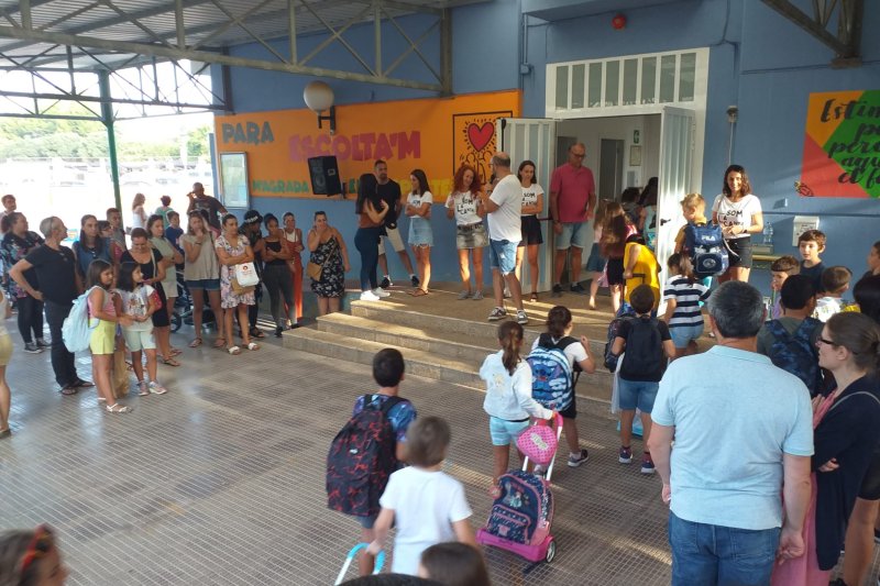 Otro curso escolar con aulas prefabricadas en el Raquel Payà y el IES Maria Ibars  Otro curso escolar con aulas prefabricadas en el Raquel Payà y el IES Maria Ibars