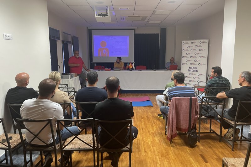 La Guardia Civil y la Policía Nacional participan en jornadas de RCP y manejo de desfibrilador La Guardia Civil y la Policía Nacional participan en jornadas de RCP y manejo de desfibrilador