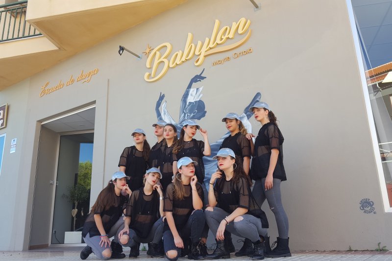 La pandemia no frena a los bailarines de Babylon de Mayte Ortolá, que consiguen premios en la Copa del Mundo de Danza La pandemia no frena a los bailarines de Babylon de Mayte Ortolá, que consiguen premios en la Copa del Mundo de Danza