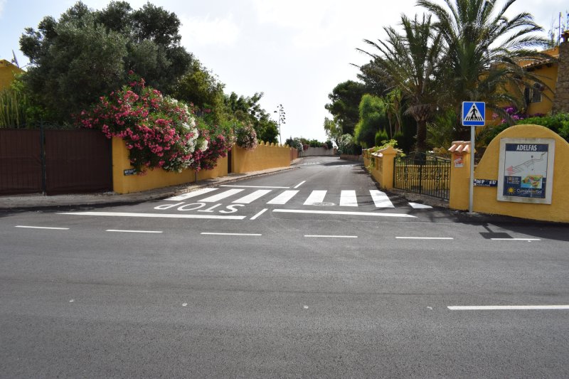 Concluye en Benitatxell el plan de asfaltado de más de 43.000 m2 de viales Concluye en Benitatxell el plan de asfaltado de más de 43.000 m2 de viales