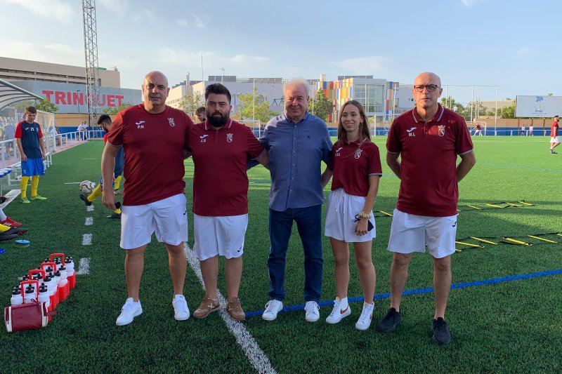 El CD Dénia presenta a sus cuatro equipos de fútbol para la temporada 2021/22 El CD Dénia presenta a sus cuatro equipos de fútbol para la temporada 2021/22