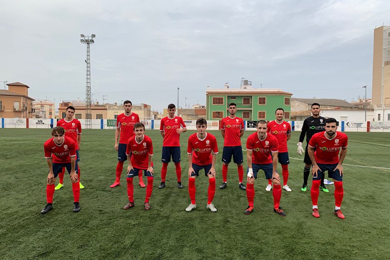 El Jávea gana al Pego 0-2 con goles de Obele y Jaume Devesa resuelve para el Pedreguer 1-0 en el último suspiro El Jávea gana al Pego 0-2 con goles de Obele y Jaume Devesa resuelve para el Pedreguer 1-0 en el último suspiro