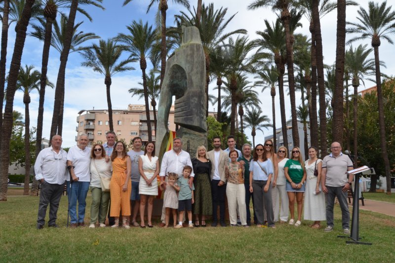 9 d'Octubre/Compromís critica la “política autodestructiva del PP” 9 d'Octubre/Compromís critica la “política autodestructiva del PP”