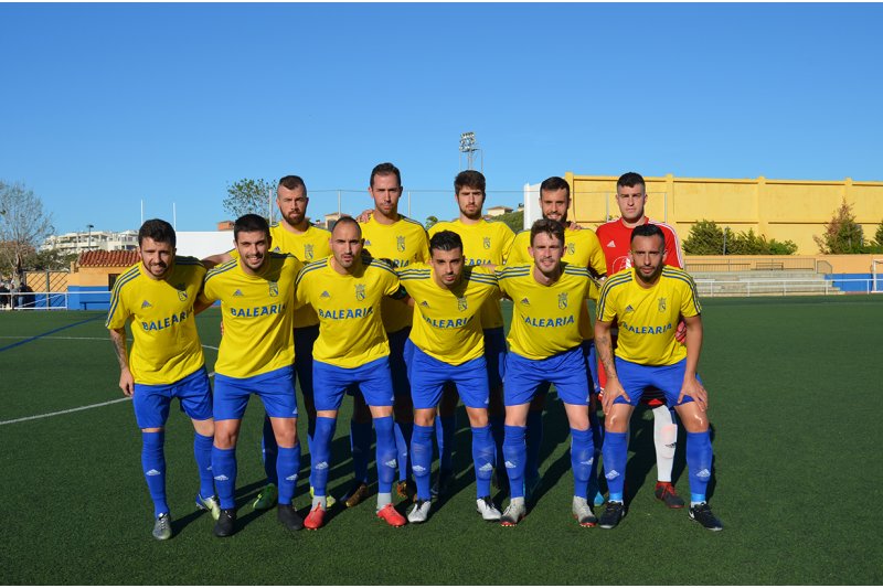 Fútbol/ Fase Clasificación Copa del Rey: El Dénia queda apeado por el R. Colón en la tanda de penaltis Fútbol/ Fase Clasificación Copa del Rey: El Dénia queda apeado por el R. Colón en la tanda de penaltis