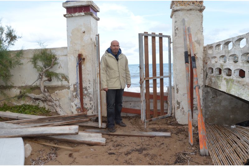 Uno de los afectados por la erosión de la costa del Blay Beach plasma la problemática de la zona en un documental Uno de los afectados por la erosión de la costa del Blay Beach plasma la problemática de la zona en un documental