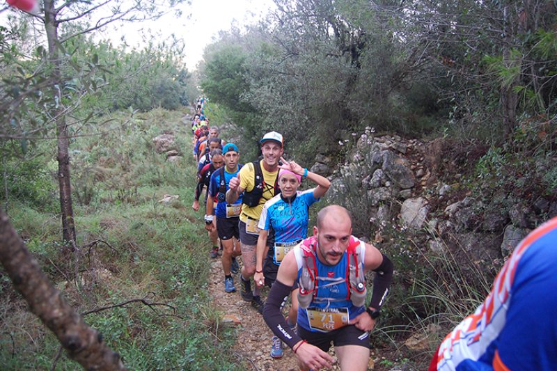 Atletisme: De la Cruz i Valero en 21 quilòmetres i Pol i Pilar Rodríquez en sprint són els guanyadors de la Pego Trail Atletisme: De la Cruz i Valero en 21 quilòmetres i Pol i Pilar Rodríquez en sprint són els guanyadors de la Pego Trail
