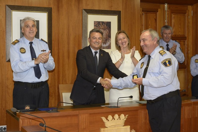 La Policía Local de Xàbia destaca las “muchas historias importantes del día a día” en la celebración de los Ángeles Custodios La Policía Local de Xàbia destaca las “muchas historias importantes del día a día” en la celebración de los Ángeles Custodios