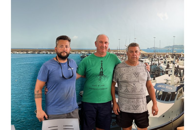 La pesca de Xàbia denuncia las dificultades para faenar en verano por la insoportable presión que ejerce el deporte náutico La pesca de Xàbia denuncia las dificultades para faenar en verano por la insoportable presión que ejerce el deporte náutico