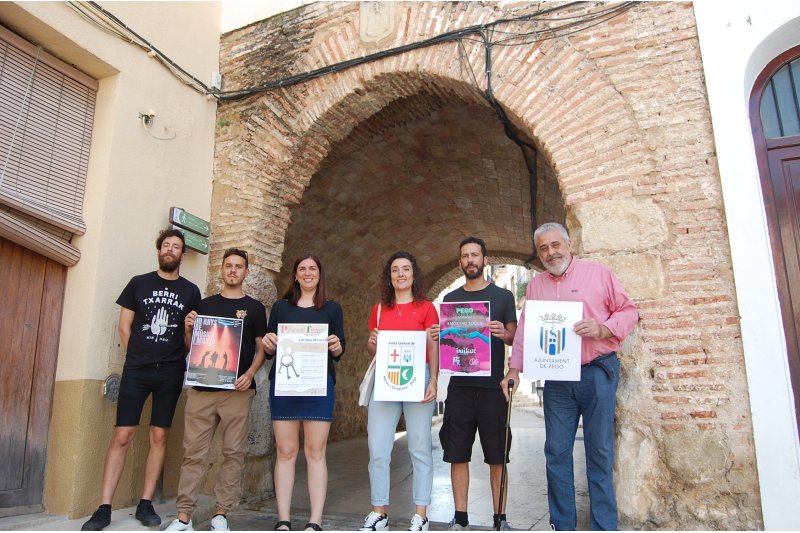 El Ayuntamiento de Pego articula las fiestas patronales 2022 en torno a la música, la pólvora y el teatro en la calle El Ayuntamiento de Pego articula las fiestas patronales 2022 en torno a la música, la pólvora y el teatro en la calle
