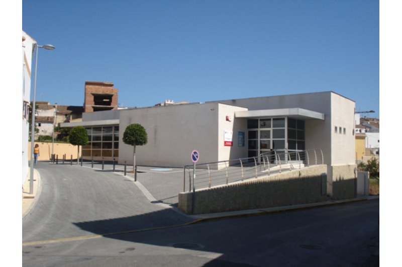 El Centro de Salud de Teulada dobla turnos y horario para atender usuarios de Moraira y Benitatxell El Centro de Salud de Teulada dobla turnos y horario para atender usuarios de Moraira y Benitatxell