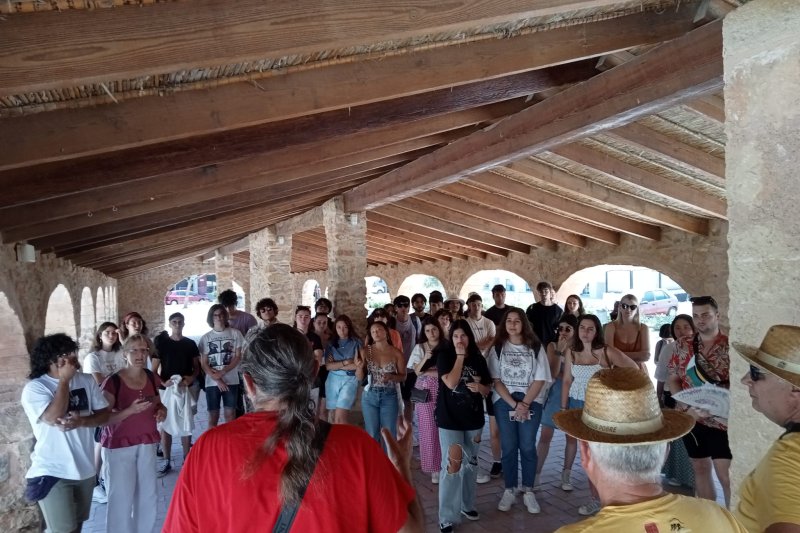 Alumnado de la UA realiza una visita de inmersión en la cadena gastroalimentaria de la comarca  Alumnado de la UA realiza una visita de inmersión en la cadena gastroalimentaria de la comarca