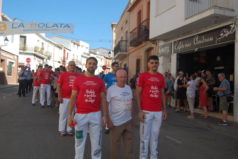 El mon de la pilota es congrega a les festes populars d’Orba per a homenatjar al veterà pilotari “Pepet el conill” El mon de la pilota es congrega a les festes populars d’Orba per a homenatjar al veterà pilotari “Pepet el conill”