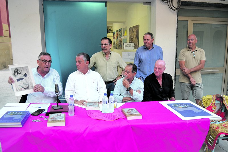 La Peña Maestranza reivindica un museo taurino local La Peña Maestranza reivindica un museo taurino local