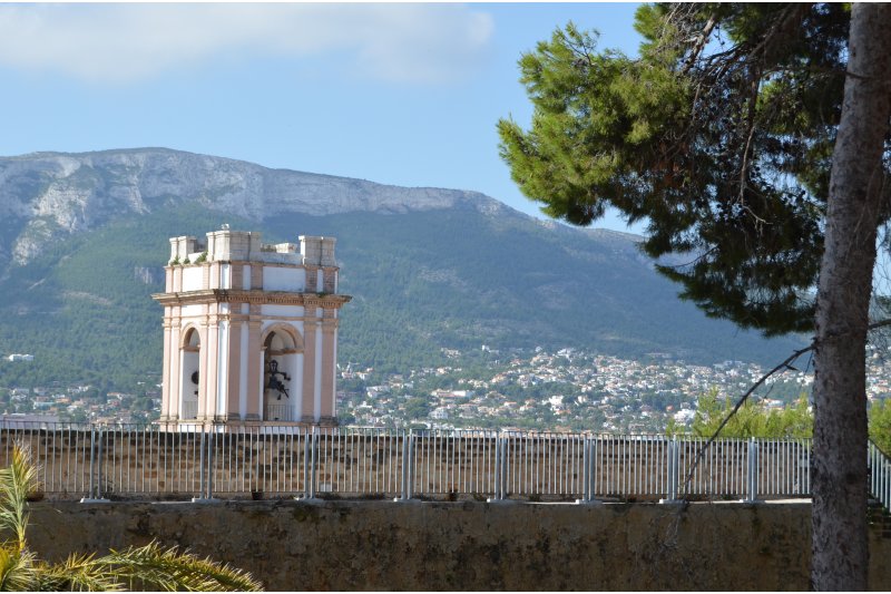 El gobierno de Dénia acusa a la oposición de querer “ensombrecer” con acusaciones falsas la “buena dinámica democrática” El gobierno de Dénia acusa a la oposición de querer “ensombrecer” con acusaciones falsas la “buena dinámica democrática”