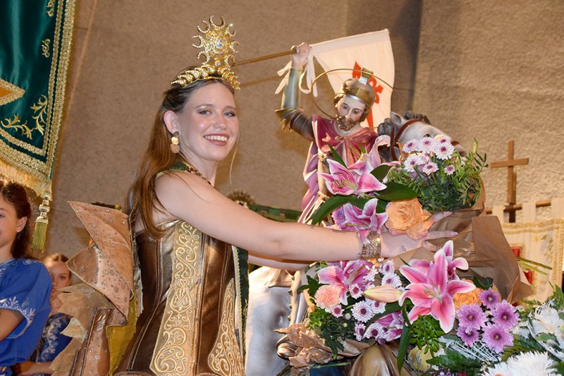La ofrenda a Sant Jaume marca el inicio de los días grandes de los Moros i Cristians de Xàbia La ofrenda a Sant Jaume marca el inicio de los días grandes de los Moros i Cristians de Xàbia