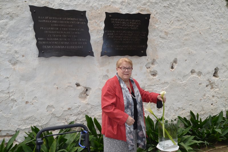 Dénia recuerda a las víctimas del nazismo en el aniversario de la liberación de los campos de Mauthausen y Gusen Dénia recuerda a las víctimas del nazismo en el aniversario de la liberación de los campos de Mauthausen y Gusen