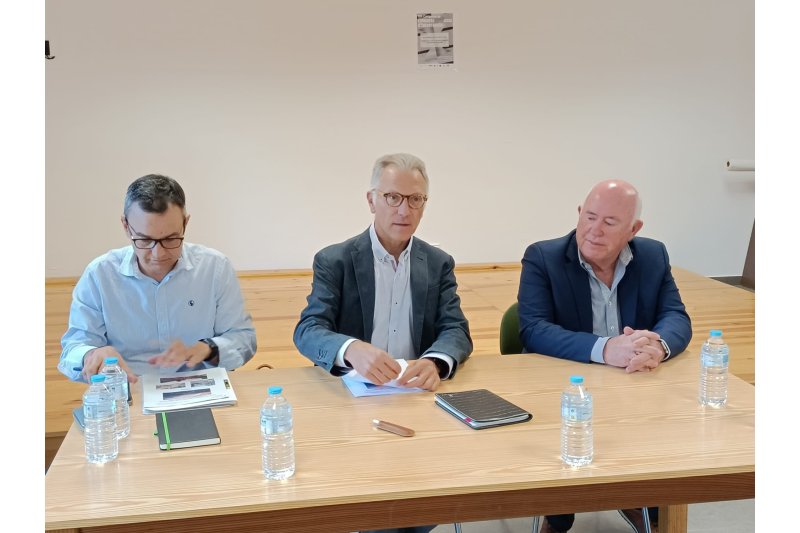 El Consell establecerá ayudas para recuperar terrenos de cultivo abandonados para que actúen como cortafuegos frente a los incendios El Consell establecerá ayudas para recuperar terrenos de cultivo abandonados para que actúen como cortafuegos frente a los incendios