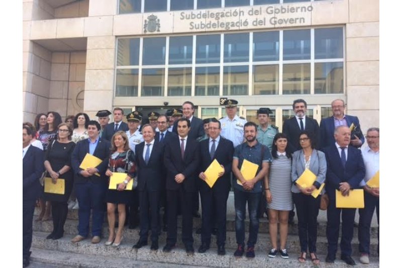 Benissa, Benitatxell i Gata signen un conveni contra la violència masclista Benissa, Benitatxell i Gata signen un conveni contra la violència masclista