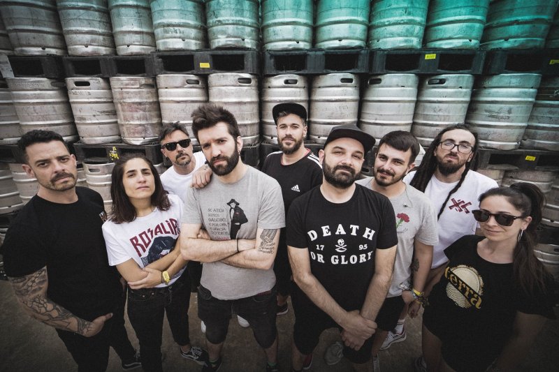 El Último ke Zierre, Los de Marras i Dakidarría, gran cartell per a una Nit de Rock de Pedreguer que tancarà el grup local Kinperkal El Último ke Zierre, Los de Marras i Dakidarría, gran cartell per a una Nit de Rock de Pedreguer que tancarà el grup local Kinperkal