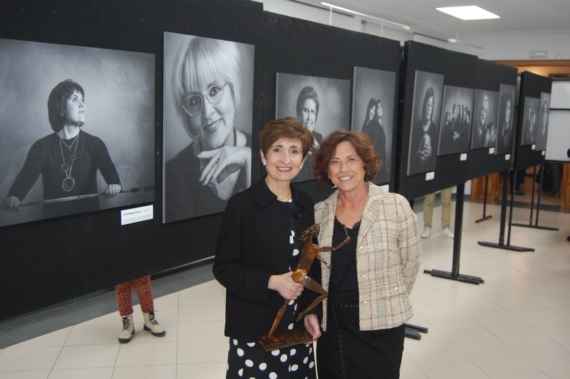 La exposición fotográfica “Dorothea” enmarca el premio Jo dona Pego 2023 de Joaqui Lull La exposición fotográfica “Dorothea” enmarca el premio Jo dona Pego 2023 de Joaqui Lull