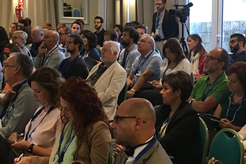 José Chulvi reclama a todos los sectores que se impliquen para alcanzar un modelo sostenible en el arranque de Mediterrània Xàbia Fòrum José Chulvi reclama a todos los sectores que se impliquen para alcanzar un modelo sostenible en el arranque de Mediterrània Xàbia Fòrum