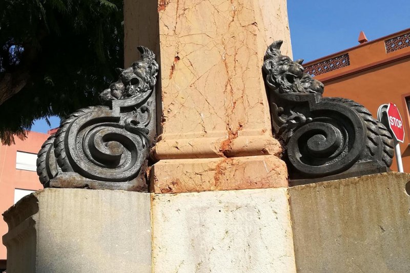 La restauración de la Font de la Carxofa de Ondara permitirá recuperar los elementos ornamental e hidráulico La restauración de la Font de la Carxofa de Ondara permitirá recuperar los elementos ornamental e hidráulico