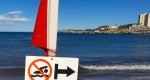 Prohibido el baño en la Playa del Arenal de Xàbia por la rotura del emisario  Prohibido el baño en la Playa del Arenal de Xàbia por la rotura del emisario