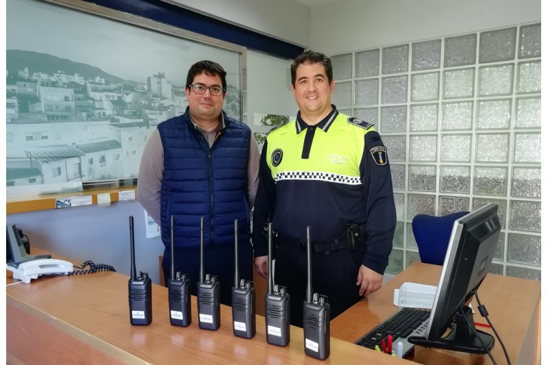 Nueva equipación para la Policía Local de Gata Nueva equipación para la Policía Local de Gata