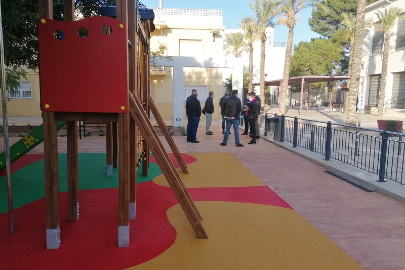 Ondara abre el nuevo espacio de juegos infantiles en el Parc de l’era Ondara abre el nuevo espacio de juegos infantiles en el Parc de l’era