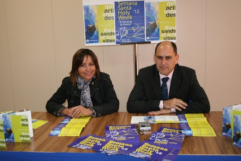 Cultura y fiestas complementan la oferta de sol y playa  Cultura y fiestas complementan la oferta de sol y playa