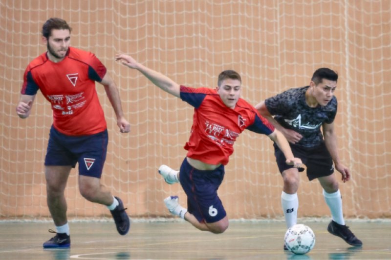Fútbol Sala: Lencería Bambola gana a Bodegas Aguilar, y en la Liga Plata se mantiene la emoción Fútbol Sala: Lencería Bambola gana a Bodegas Aguilar, y en la Liga Plata se mantiene la emoción