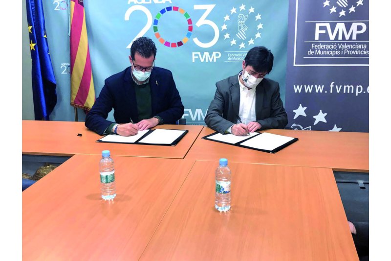 La FVMP firma un convenio de colaboración con la Asociación de la Prensa Comarcal Valenciana La FVMP firma un convenio de colaboración con la Asociación de la Prensa Comarcal Valenciana