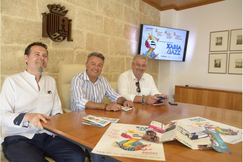 Ronald Baker, Catherine Russell y Jorge Pardo en el festival Xàbia Jazz Ronald Baker, Catherine Russell y Jorge Pardo en el festival Xàbia Jazz