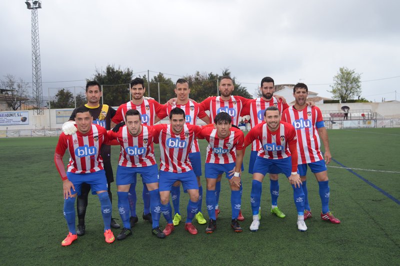 Preferente: El Dénia defenderá el liderato ante el Carcaixent en un partido clave para asegurarse la promoción Preferente: El Dénia defenderá el liderato ante el Carcaixent en un partido clave para asegurarse la promoción