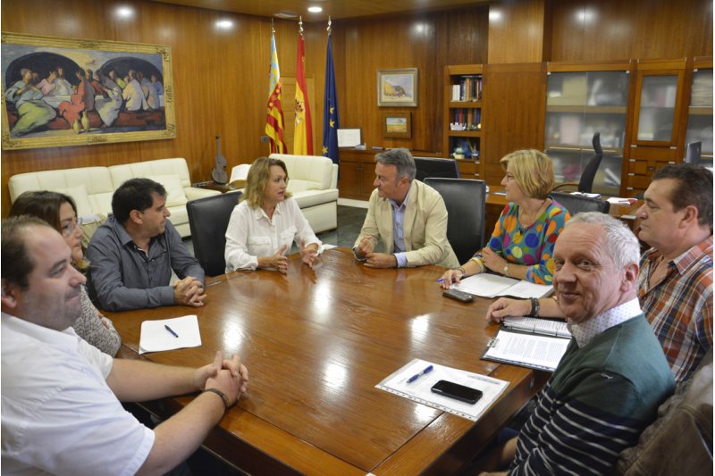 El gobierno de Xàbia plantea un cambio en el PGOU para autorizar el uso turístico de los chalés El gobierno de Xàbia plantea un cambio en el PGOU para autorizar el uso turístico de los chalés